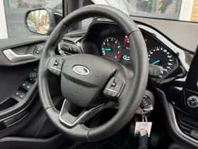 Ford Fiesta (2022) thumbnail 37
