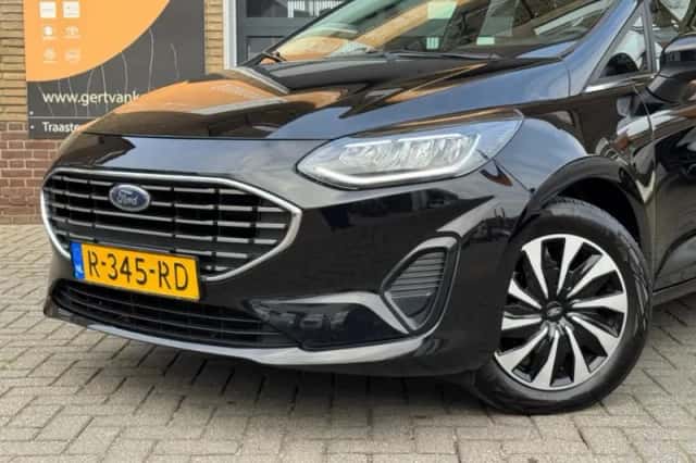 Ford Fiesta (2022) thumbnail 5