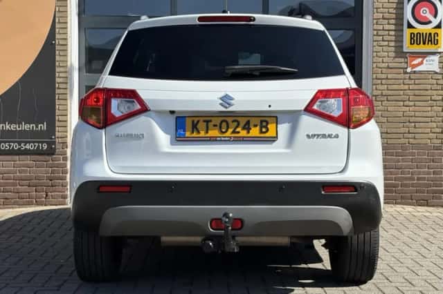 Suzuki Vitara (2016) thumbnail 26
