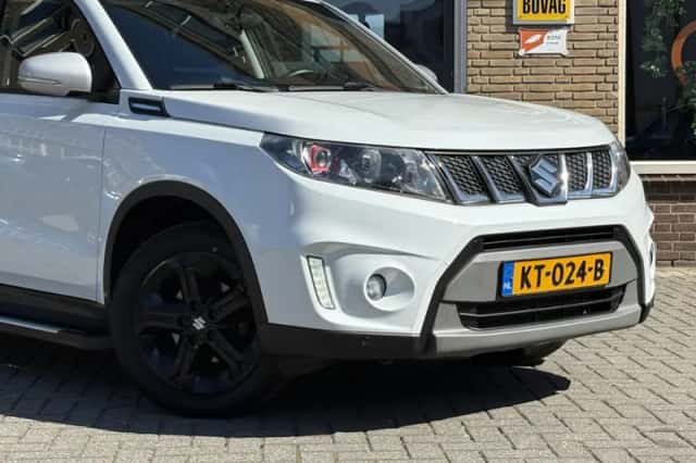 Suzuki Vitara (2016) thumbnail 44