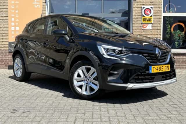 Renault Captur (2023) thumbnail 37