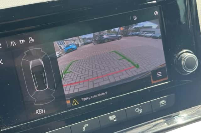 SEAT Arona (2023) thumbnail 22