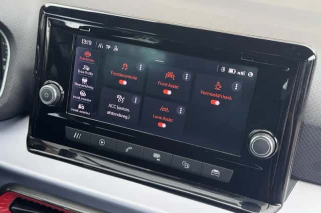 SEAT Arona (2023) thumbnail 35