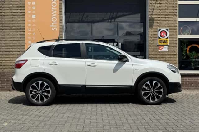 Nissan Qashqai (2014) thumbnail 24