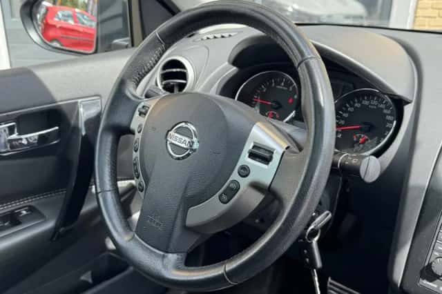 Nissan Qashqai (2014) thumbnail 34