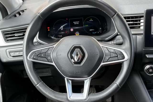 Renault Captur (2021) thumbnail 8