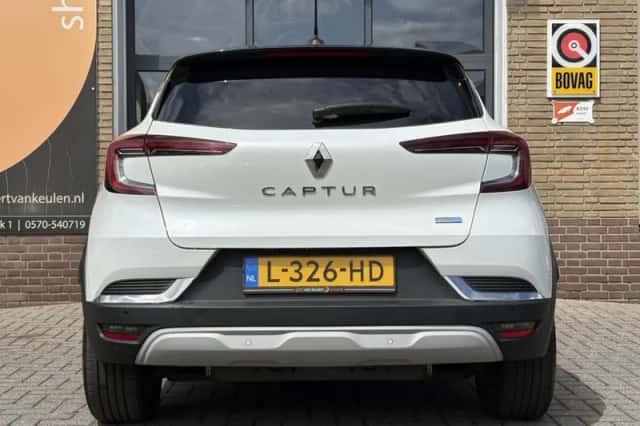 Renault Captur (2021) thumbnail 10