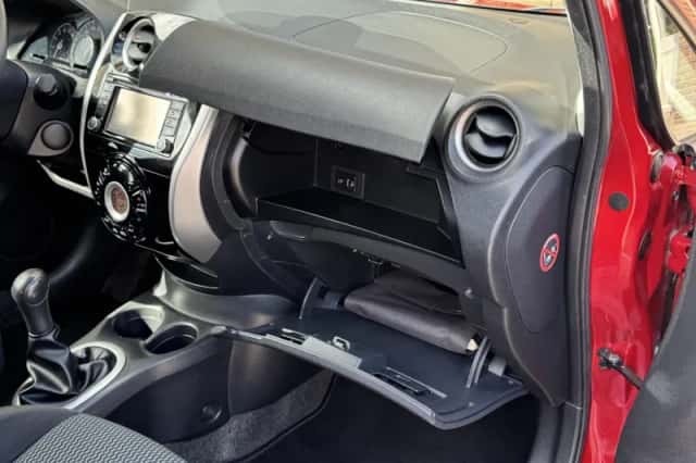 Nissan Note (2014) thumbnail 39