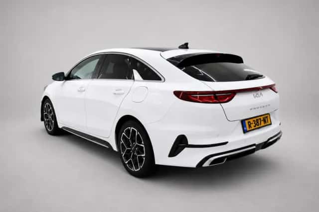 Kia PRO CEED (2022) thumbnail 2