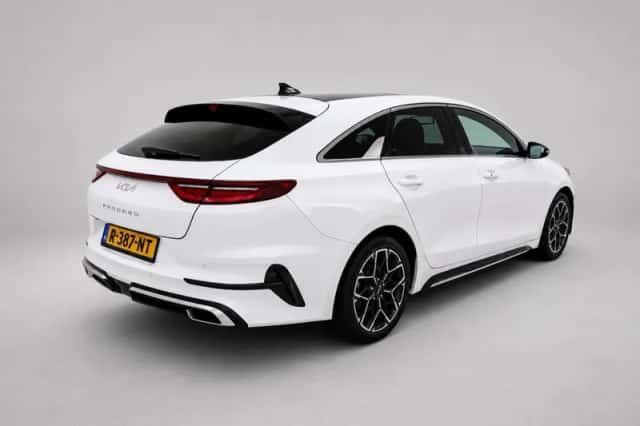 Kia PRO CEED (2022) thumbnail 3