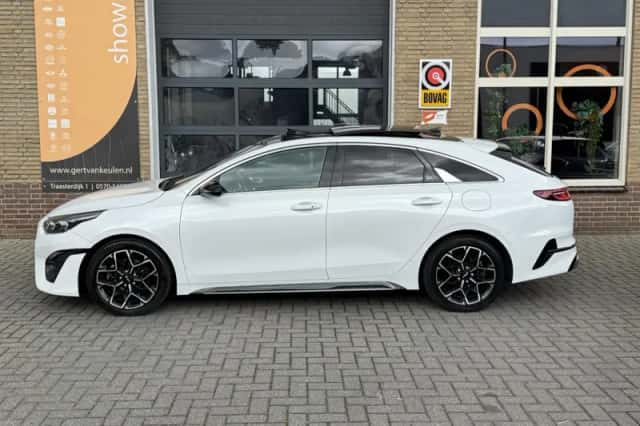 Kia PRO CEED (2022) thumbnail 5