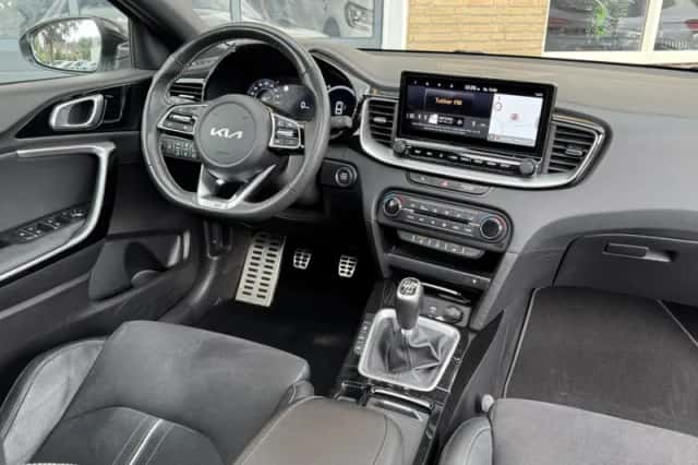 Kia PRO CEED (2022) thumbnail 6