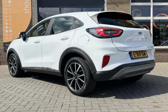 Ford Puma (2021) thumbnail 2