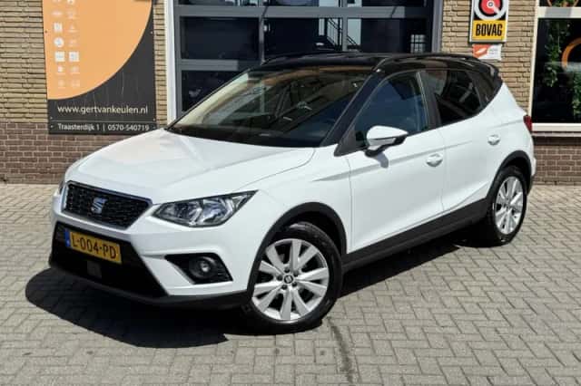 SEAT Arona (2021) thumbnail 5
