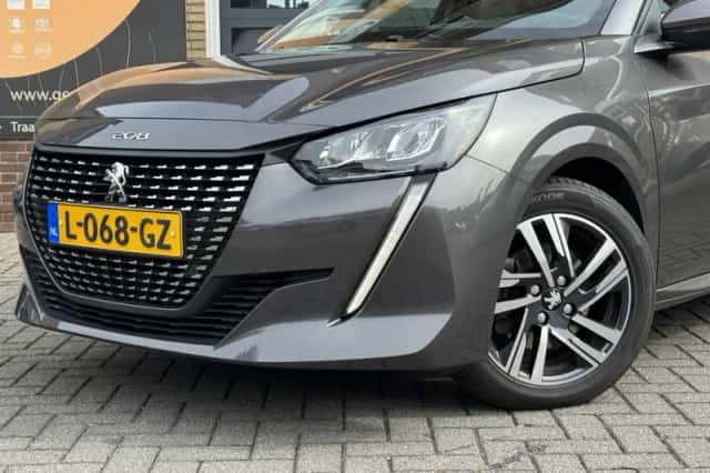 Peugeot 208 (2021) thumbnail 4