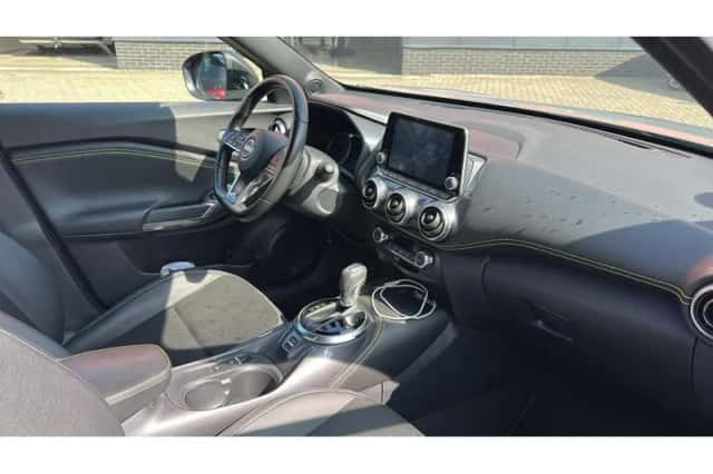 Nissan Juke (2022) thumbnail 2