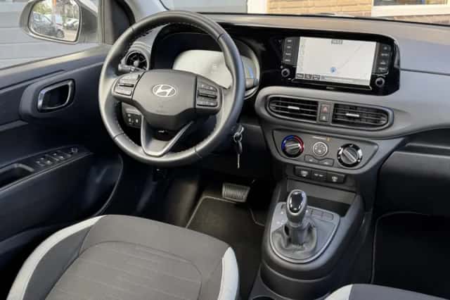 Hyundai i10 (2025) thumbnail 4