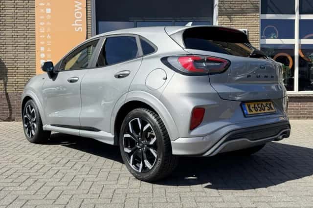 Ford Puma (2021) thumbnail 2