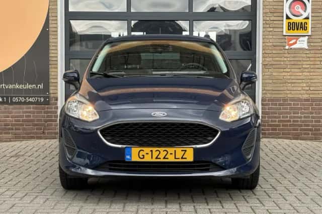 Ford Fiesta (2019) thumbnail 2