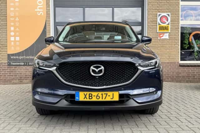 Mazda CX-5 (2018) thumbnail 3