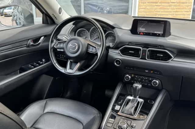 Mazda CX-5 (2018) thumbnail 4