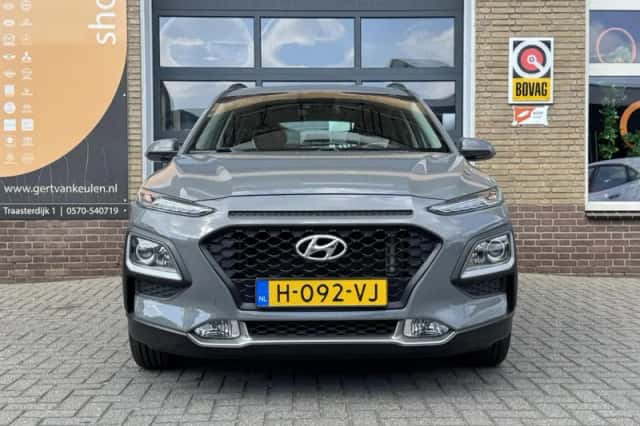 Hyundai Kona (2020) thumbnail 2