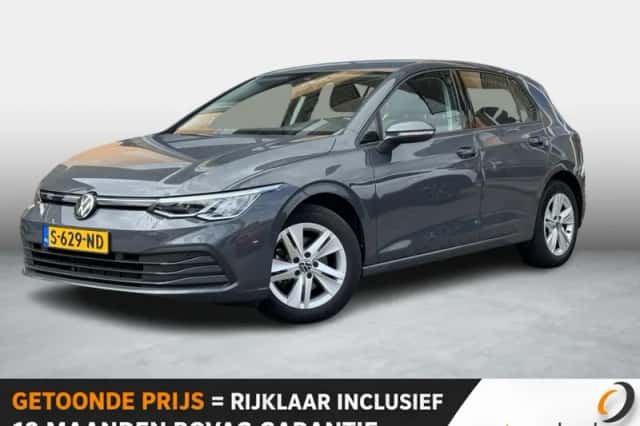Volkswagen Golf (2023) thumbnail 1