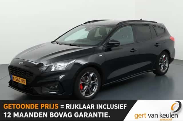 Ford Focus (2021) thumbnail 1