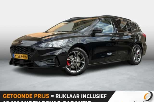 Ford Focus (2021) thumbnail 1