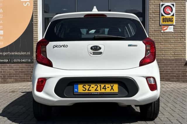 Kia Picanto (2018) thumbnail 4