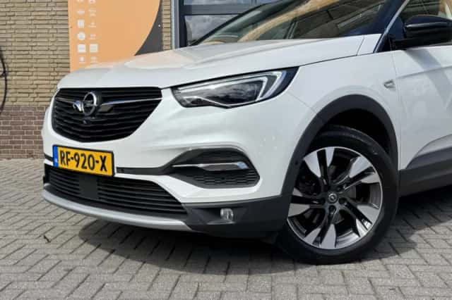 Opel Grandland X (2017) thumbnail 5