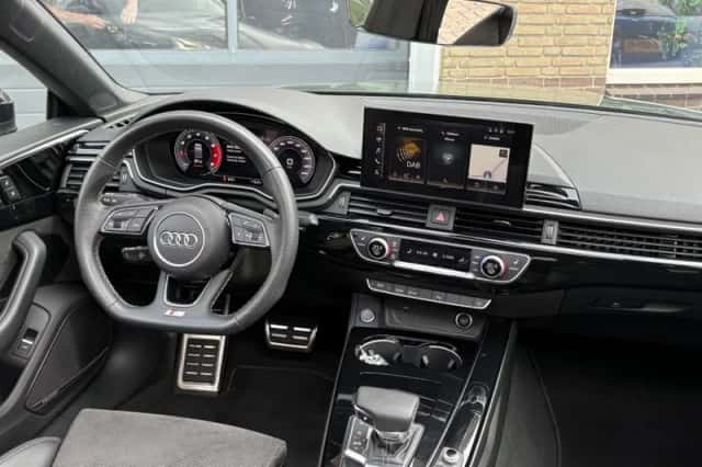 Audi A5 (2021) thumbnail 4