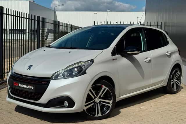 Peugeot 208 (2017) thumbnail 1