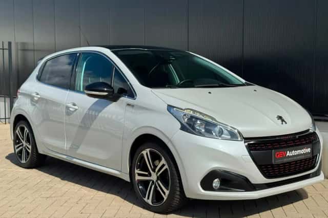 Peugeot 208 (2017) thumbnail 2
