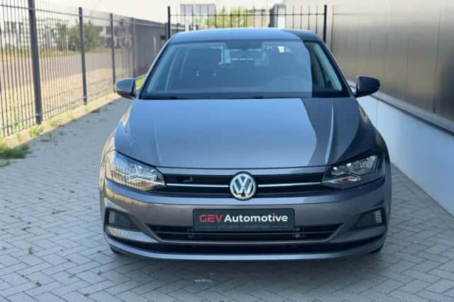 Volkswagen Polo (2018) thumbnail 3