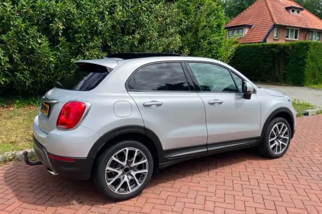 Fiat 500X (2018) thumbnail 4