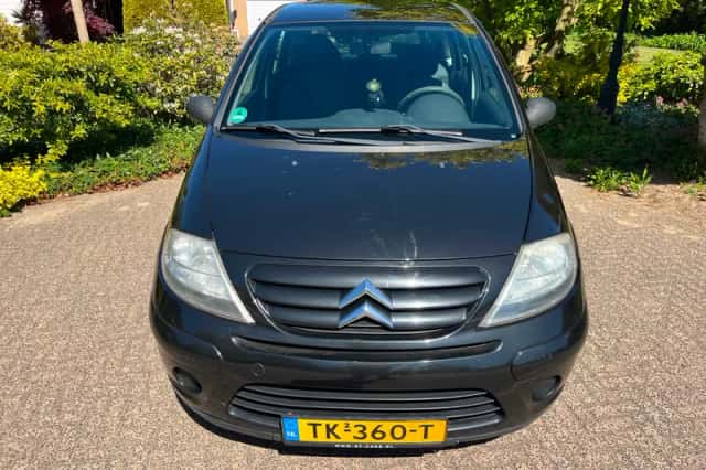 Citroën C3 (2009) thumbnail 3