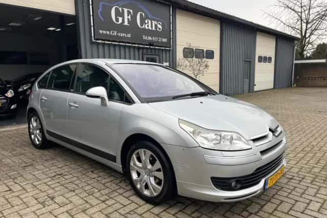 Citroën C4 (2006) thumbnail 2