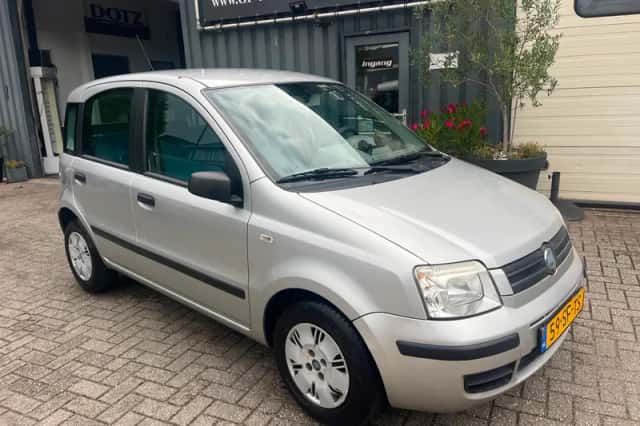 Fiat Panda (2005) thumbnail 2