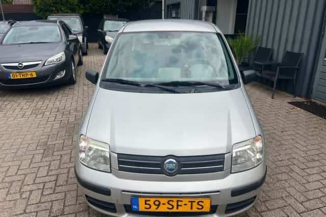 Fiat Panda (2005) thumbnail 3