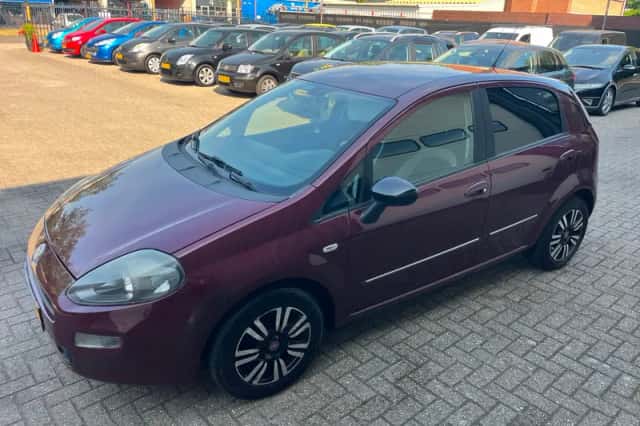 Fiat Punto (2013) thumbnail 6