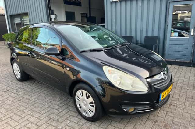 Opel Corsa (2007) thumbnail 2