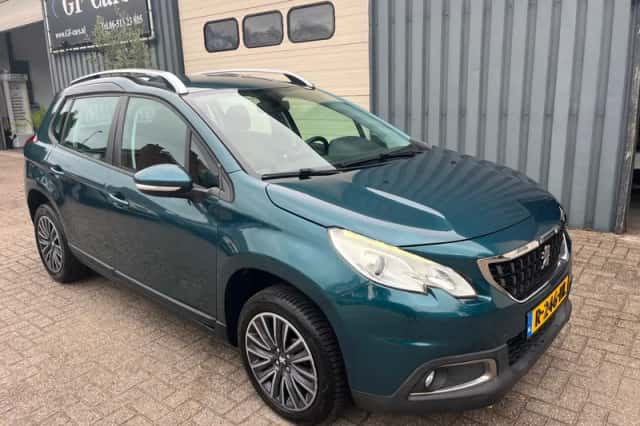 Peugeot 2008 (2016) thumbnail 2