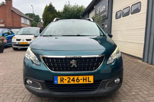 Peugeot 2008 (2016) thumbnail 4