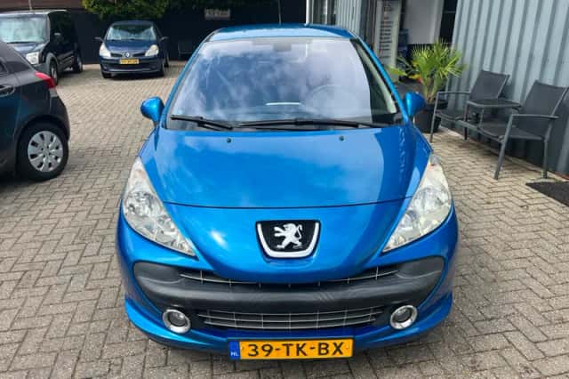 Peugeot 207 (2006) thumbnail 3