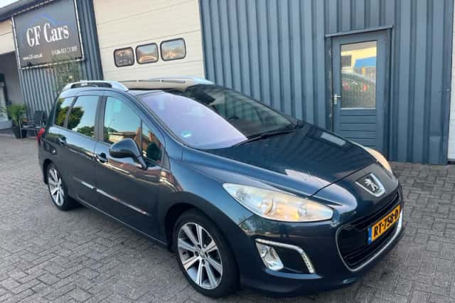 Peugeot 308 (2011) thumbnail 2