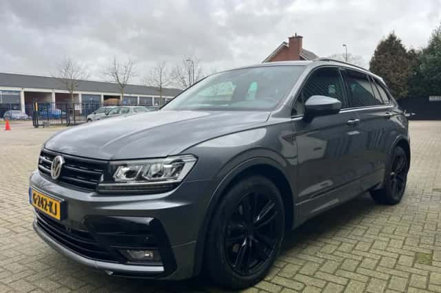 Volkswagen Tiguan (2019) thumbnail 5