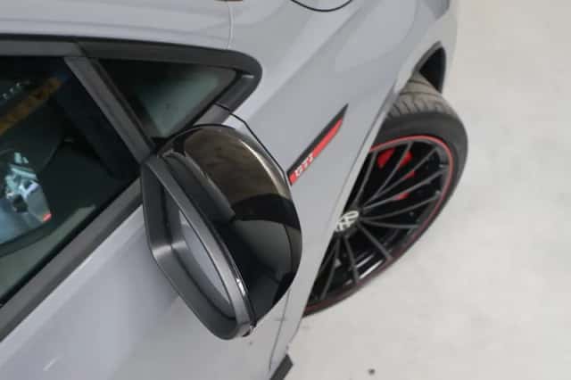 Volkswagen Golf (2022) thumbnail 4