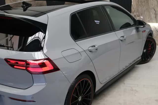 Volkswagen Golf (2022) thumbnail 5