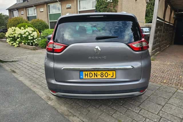 Renault Grand Scénic (2018) thumbnail 3